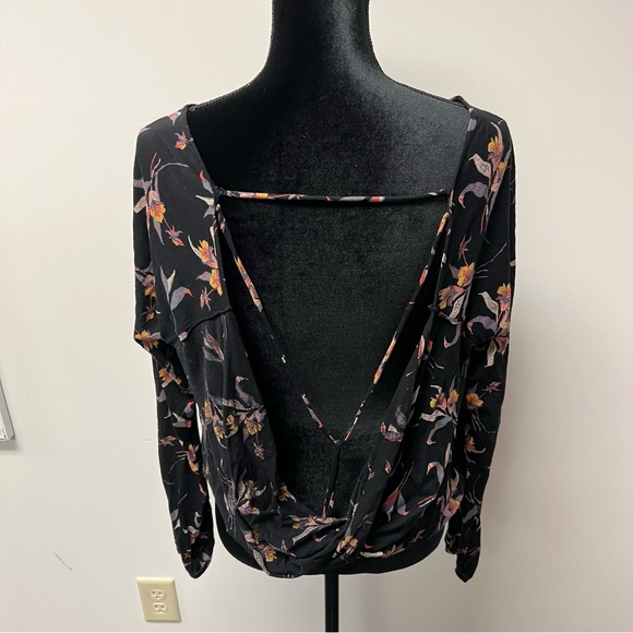 Free People Black Floral Blouse with Open Back - Picture 3 of 10